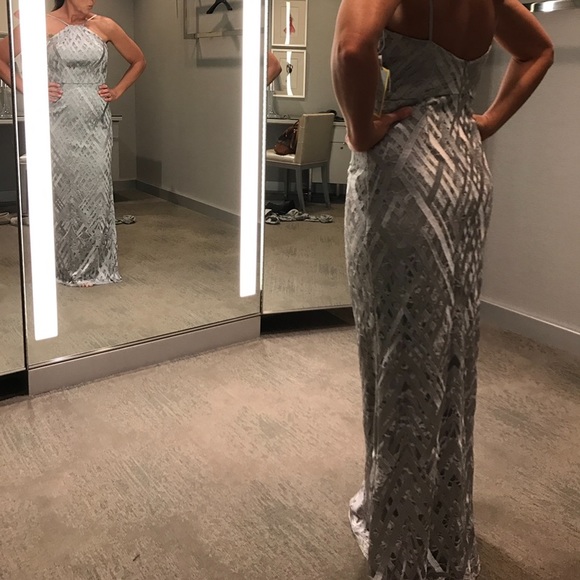 Aidan Mattox Gown - Picture 3 of 4